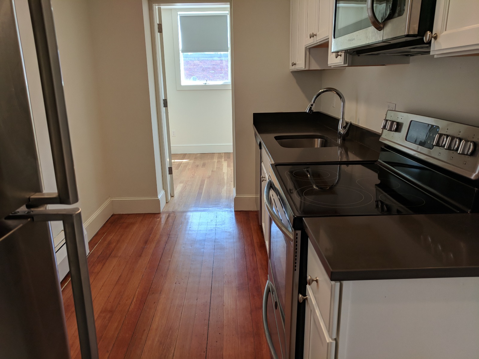 1871 Beacon St, Chestnut Hill