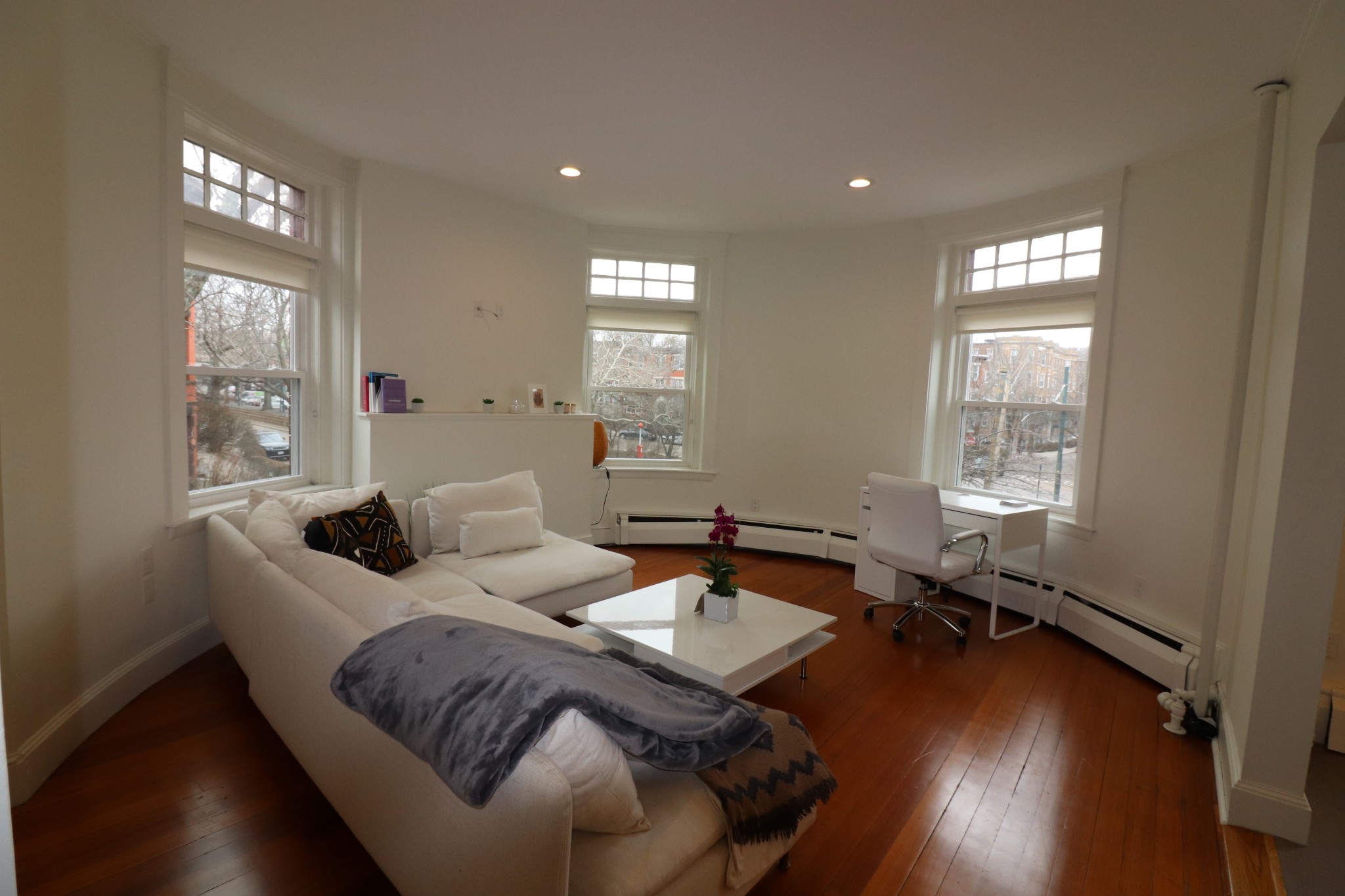 1871 Beacon St, Washington Square