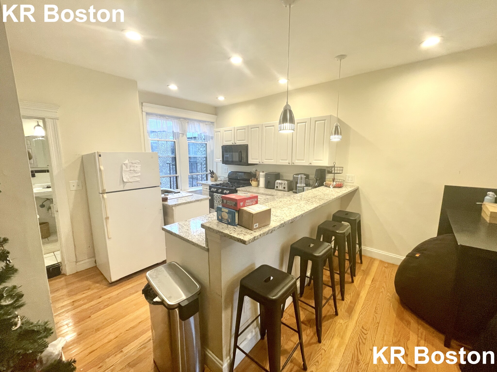 1872 Commonwealth Ave, Allston