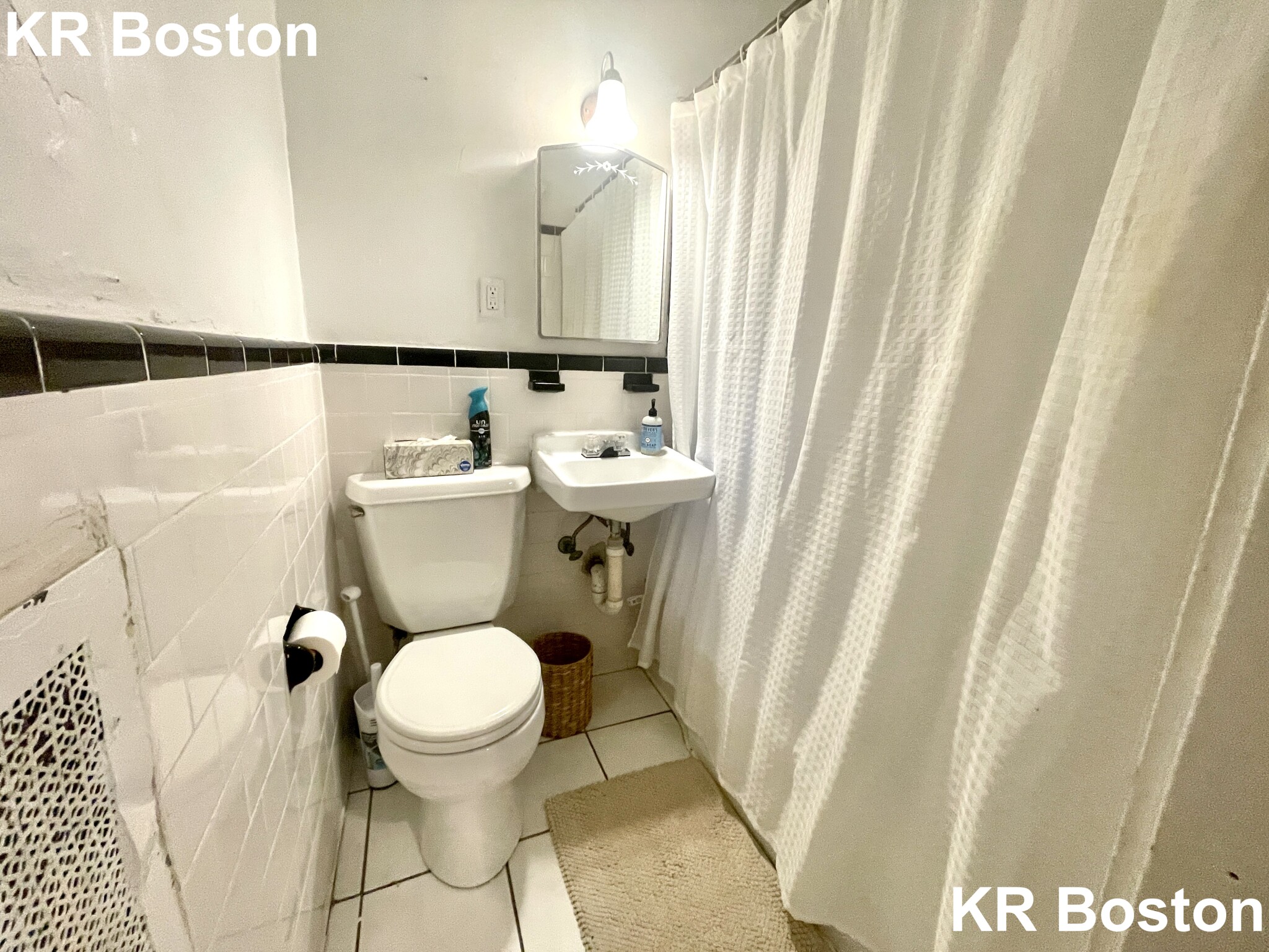 1872 Commonwealth Ave, Allston