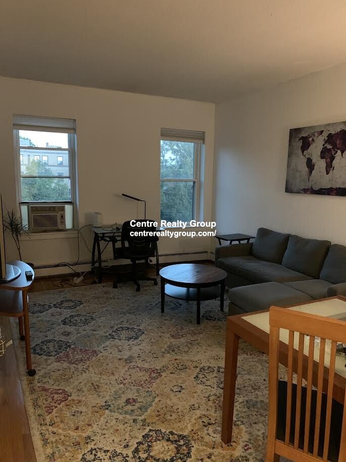 1880 Commonwealth Ave, Brighton