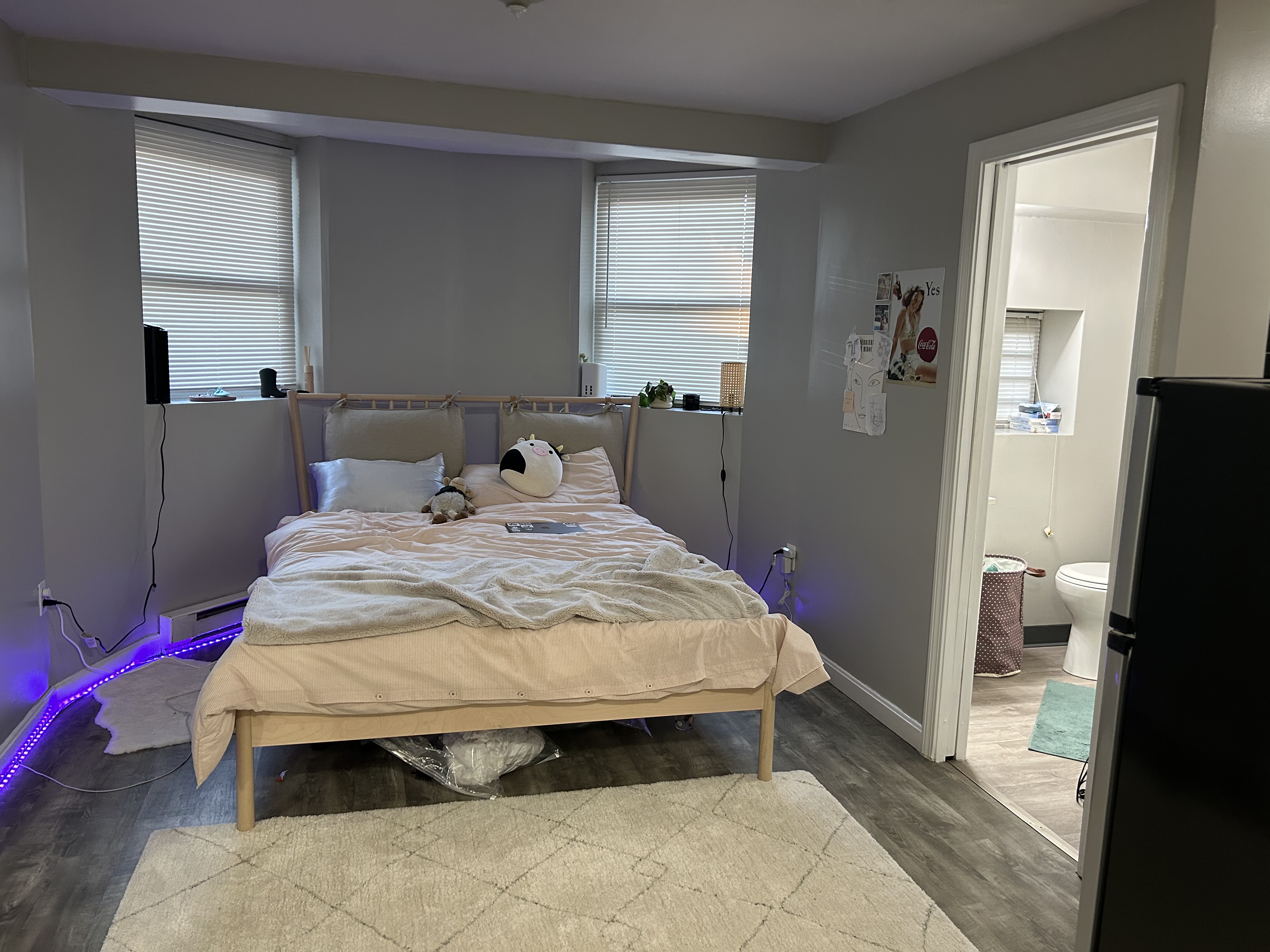 879 Beacon St, Fenway