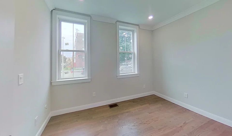 93 George St, Roxbury