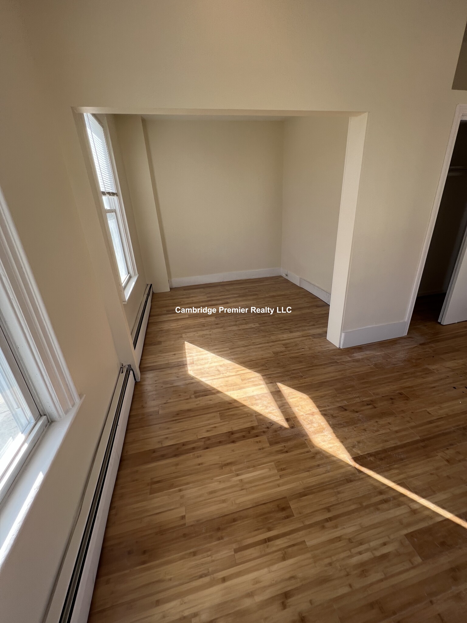 19 Cameron Ave, Teele Square