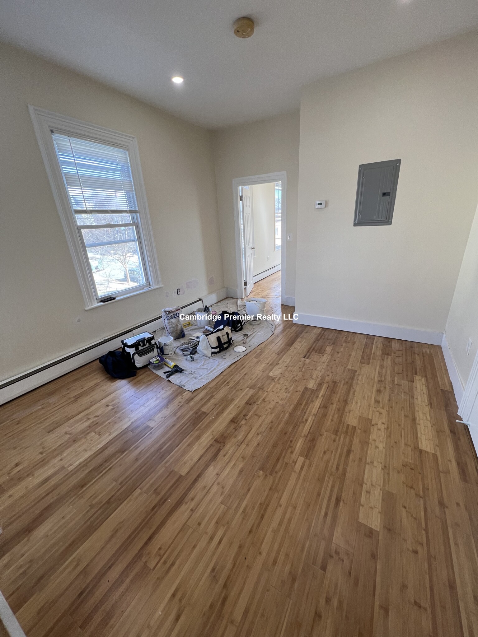 19 Cameron Ave, Teele Square