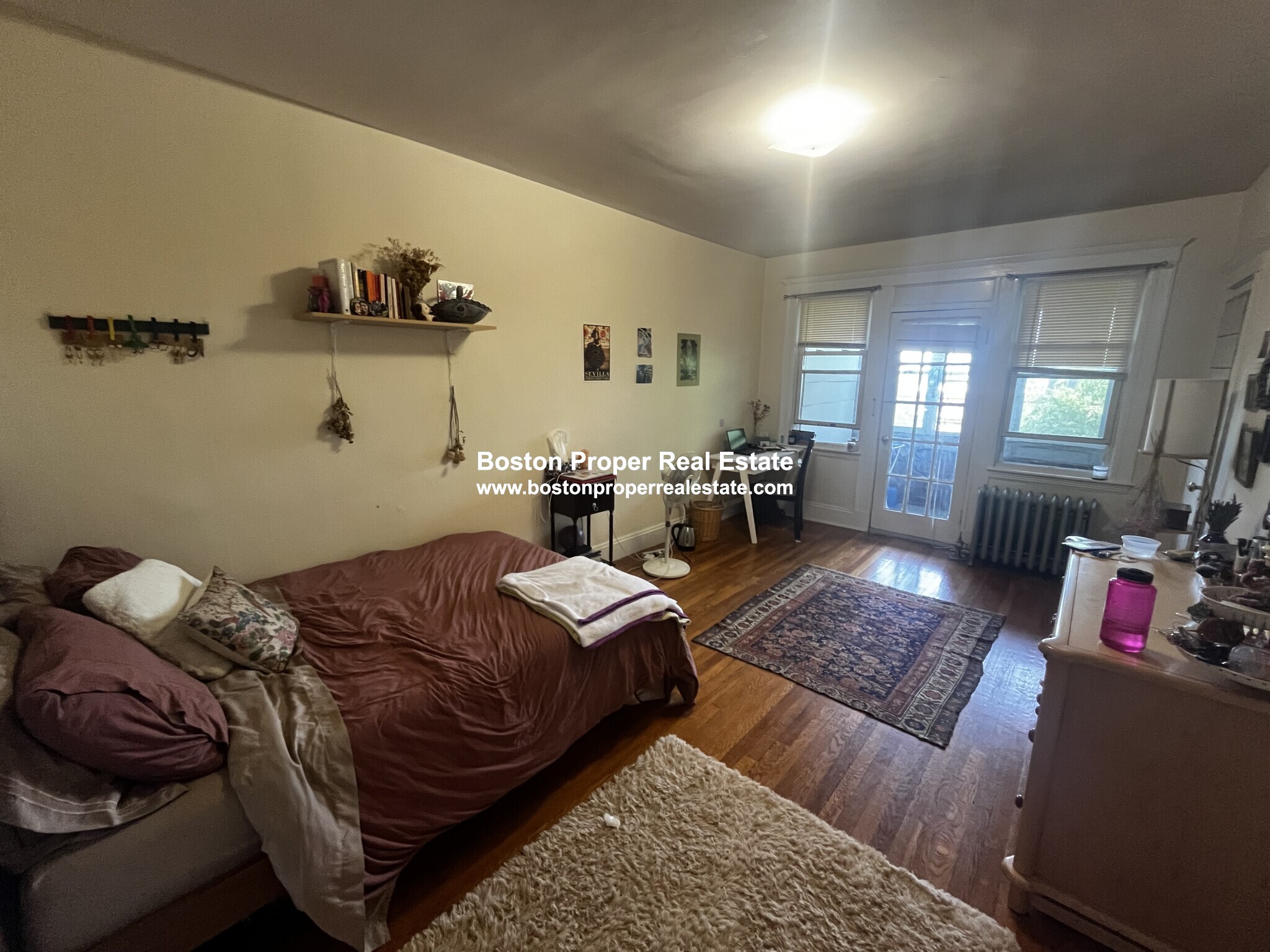 19 Melvin Ave, Brighton