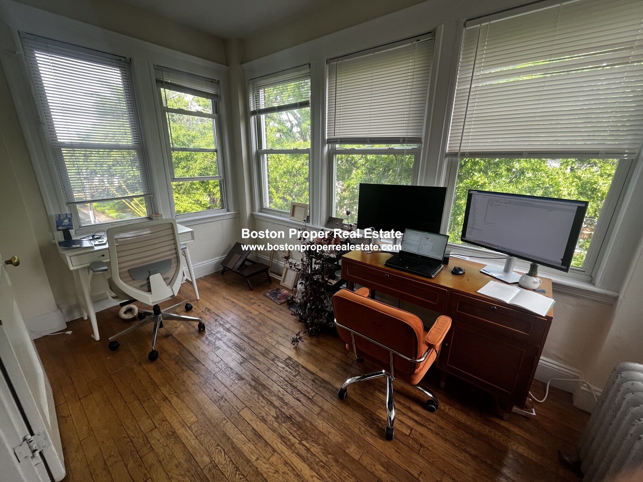 19 Melvin Ave, Brighton