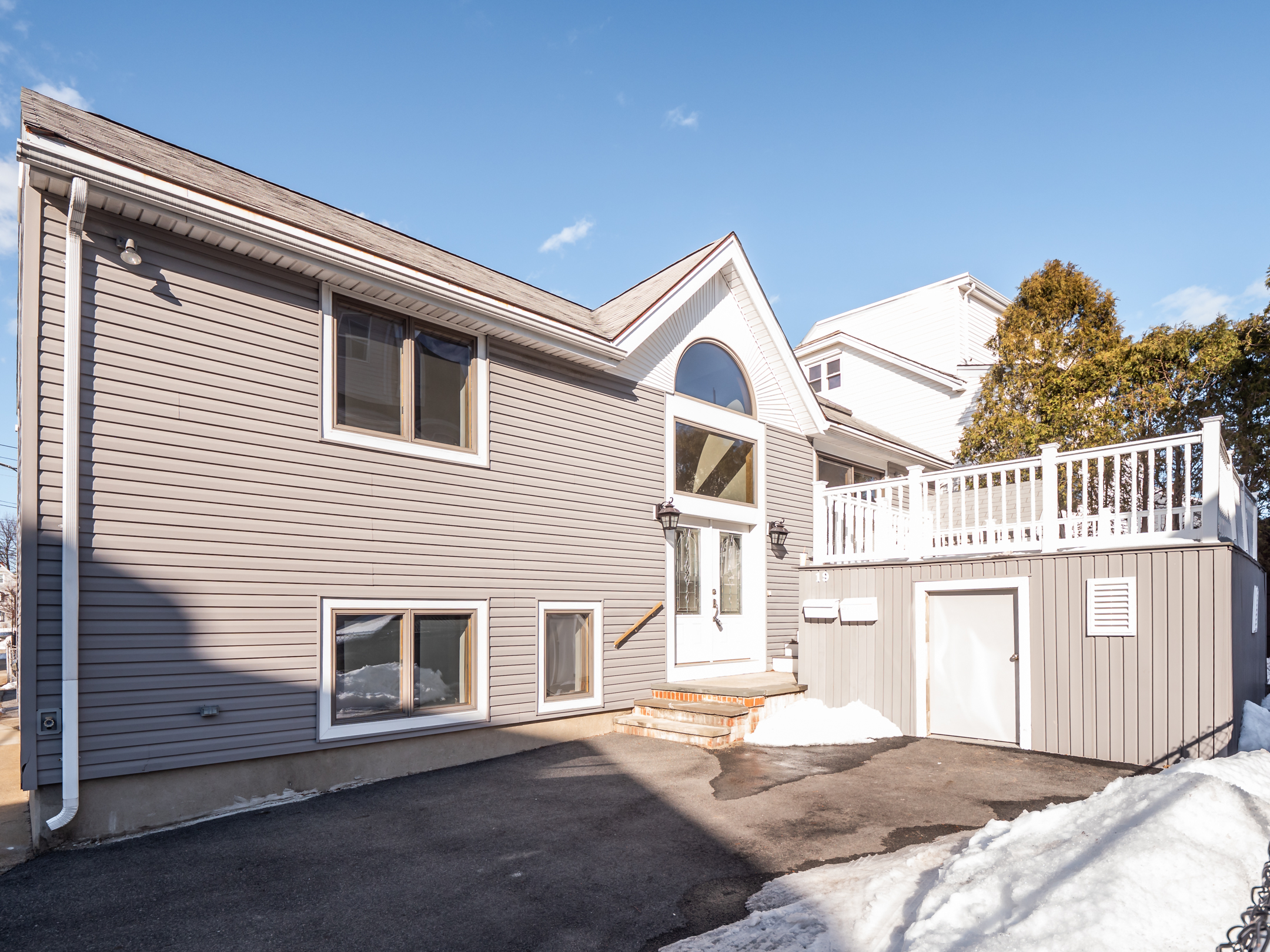 19 Montrose St, Everett