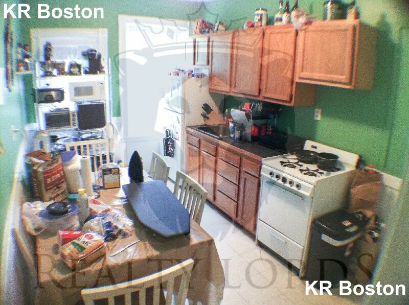 19 Mount Hood Rd, Brighton