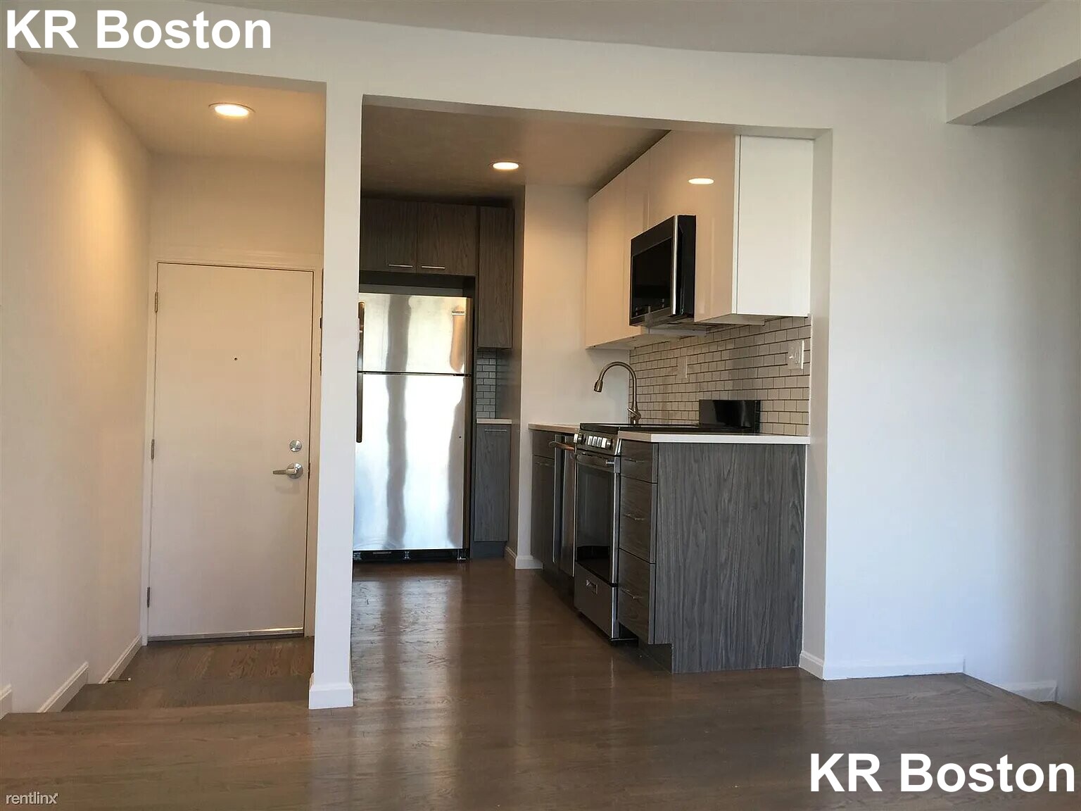 19 Peterborough St, Fenway