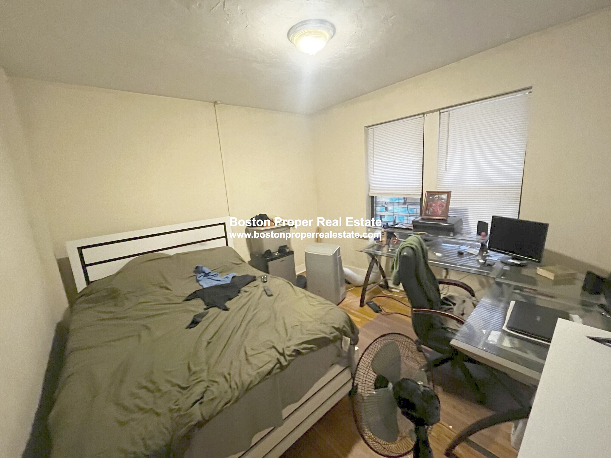 19 Peterborough St, Fenway