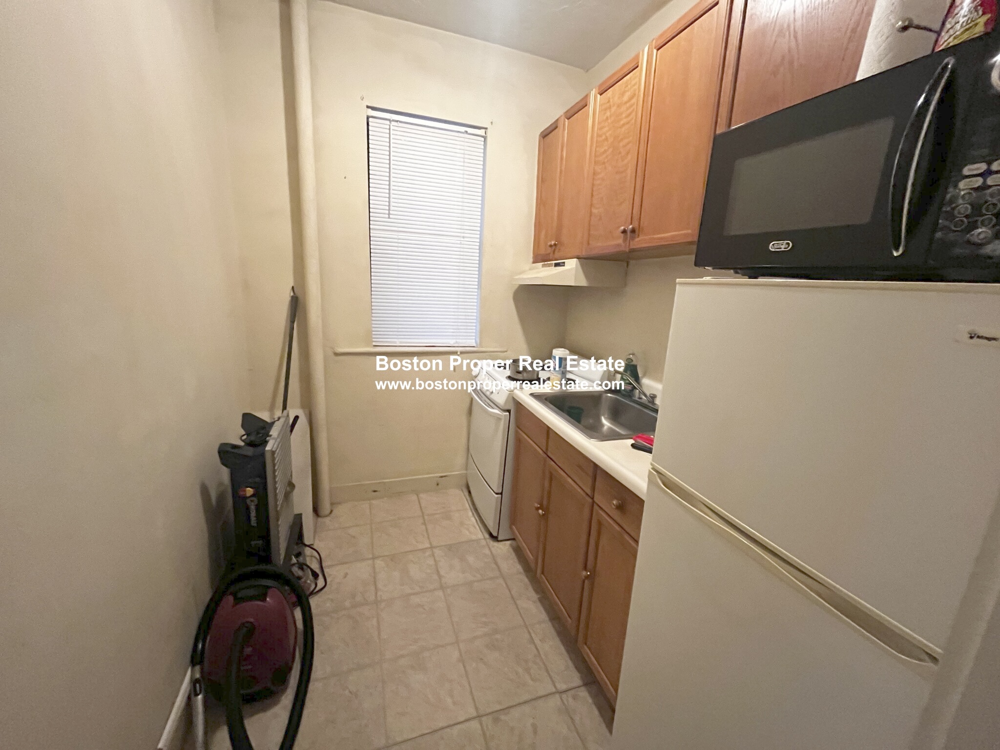 19 Peterborough St, Fenway