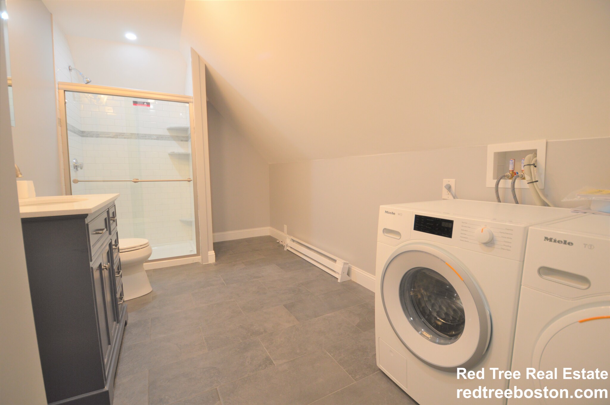 40 Newcastle Rd, Brighton