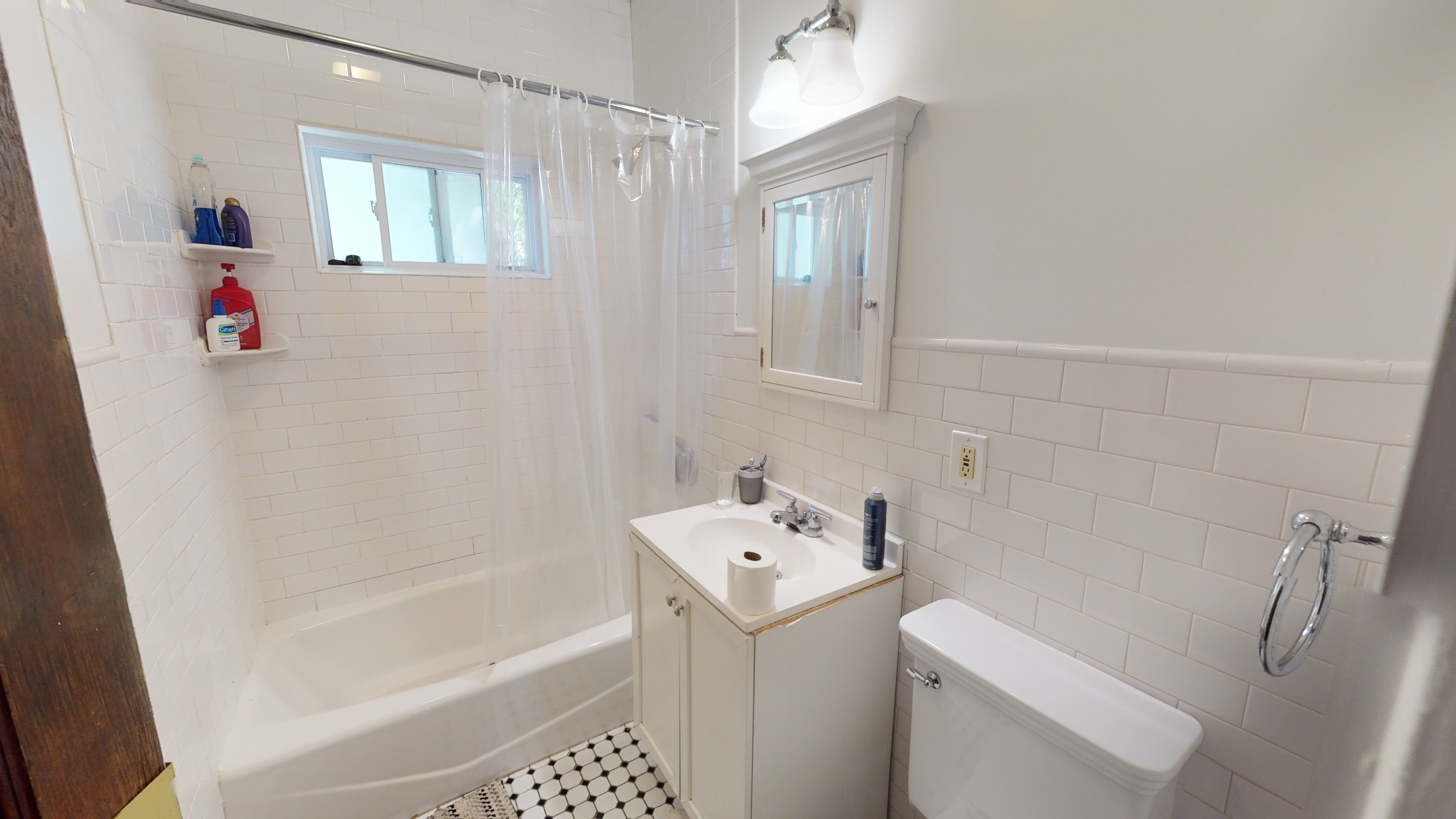 19 Upland Rd, Porter Square