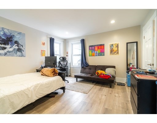 73 Thorndike St, Kendall Square