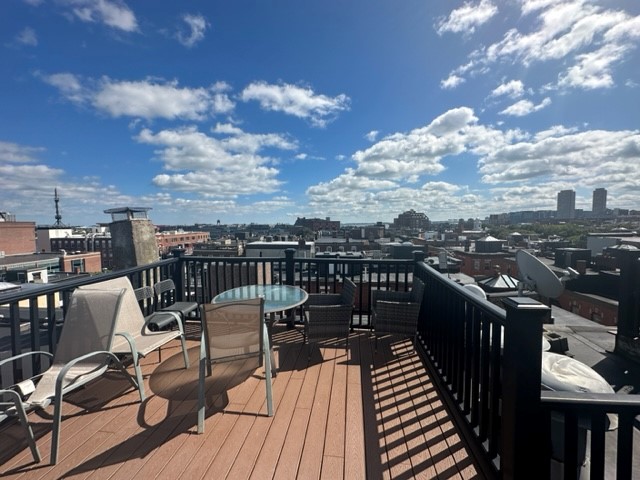 57 Charter St, North End