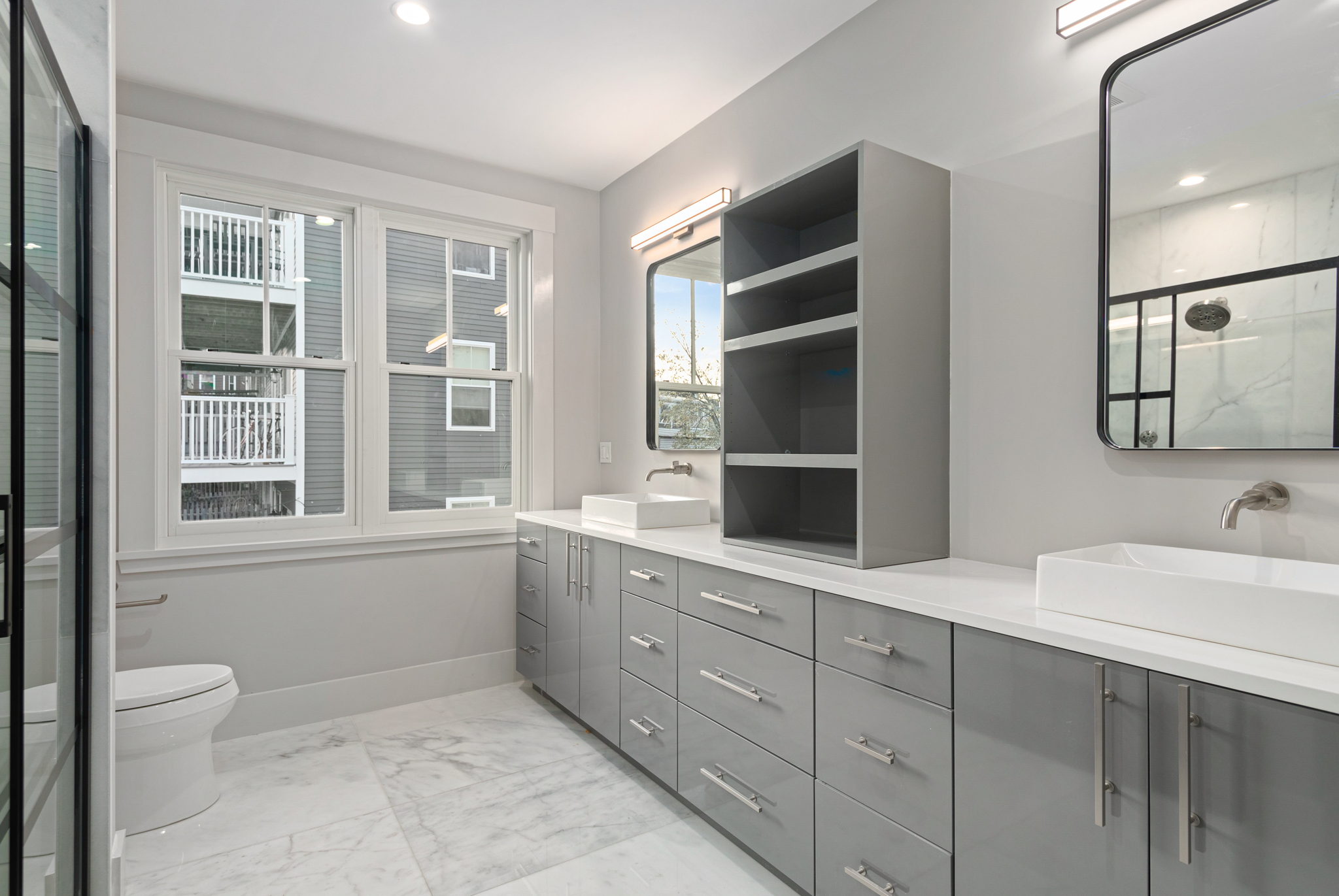 409 7th St, South Boston