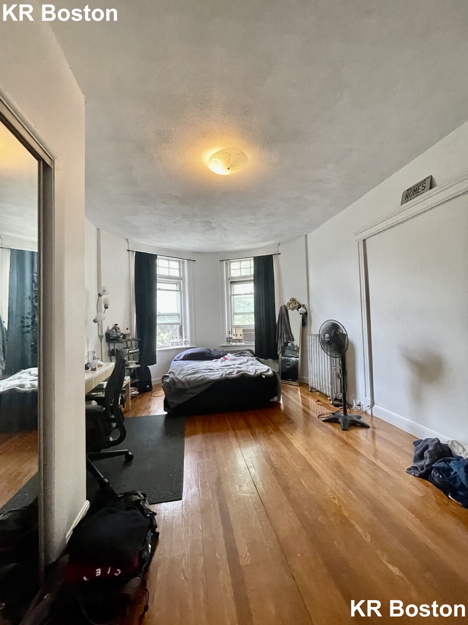 1912 Beacon St, Chestnut Hill