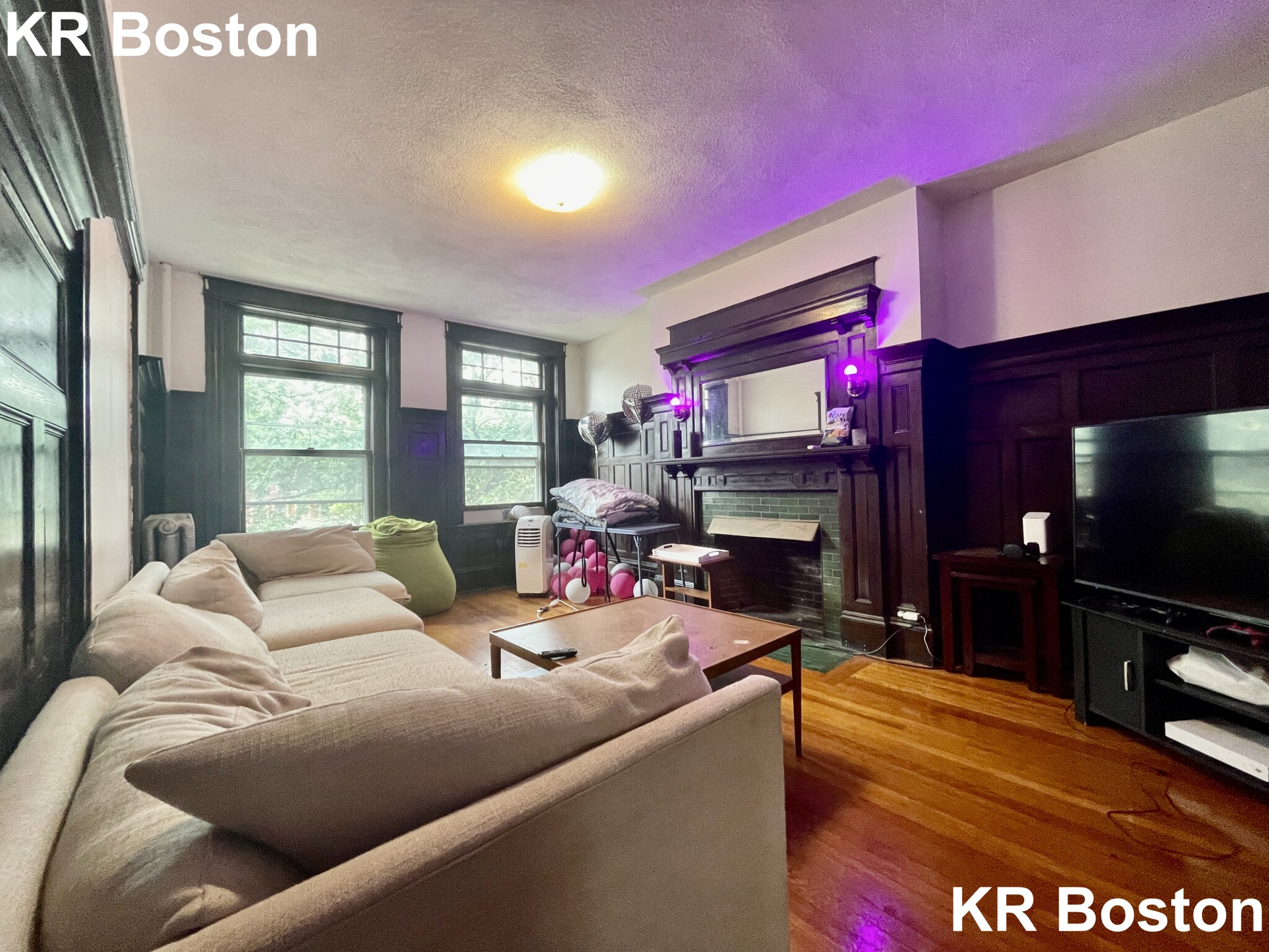 1912 Beacon St, Chestnut Hill