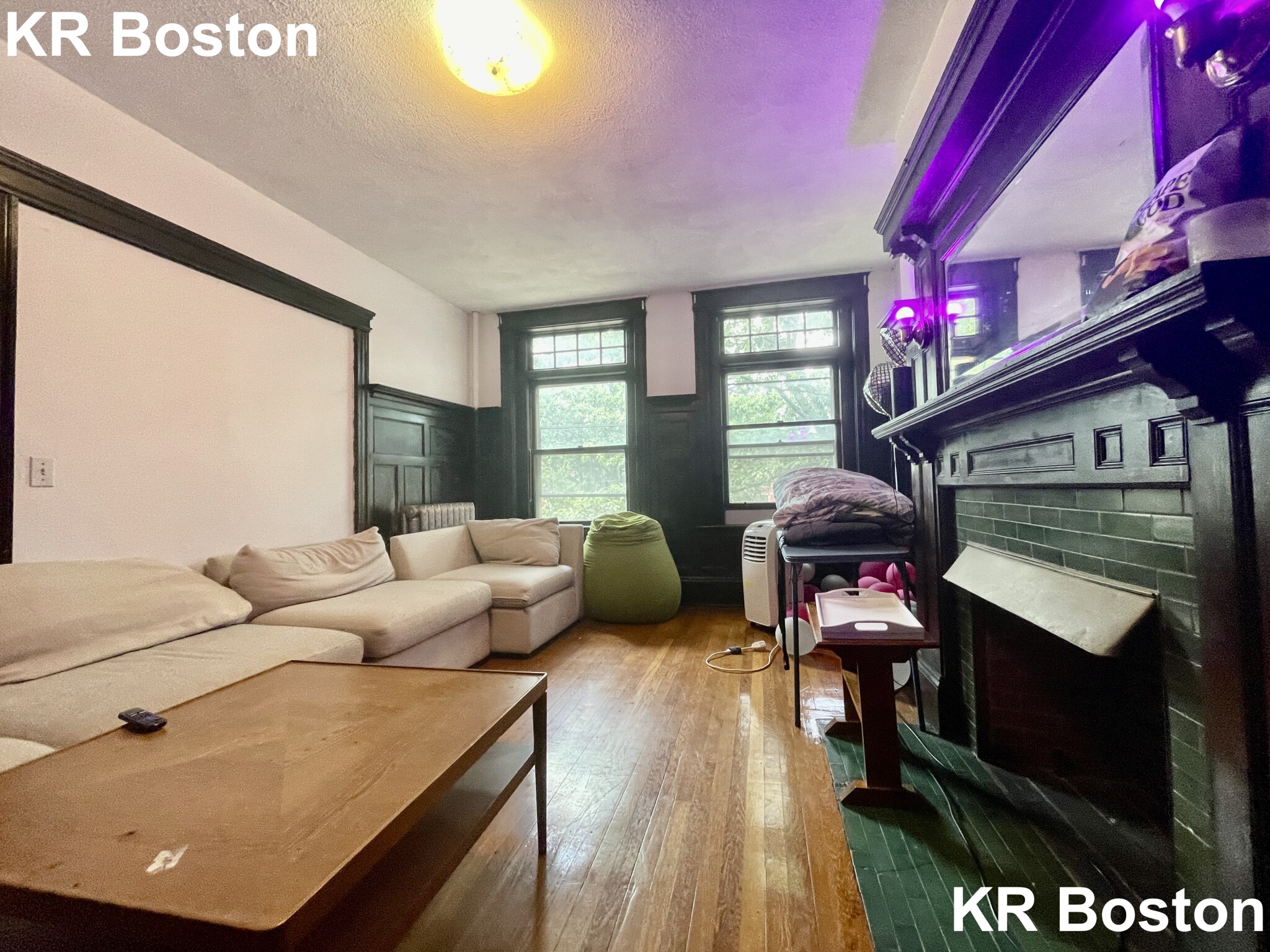 1904 Beacon St, Chestnut Hill