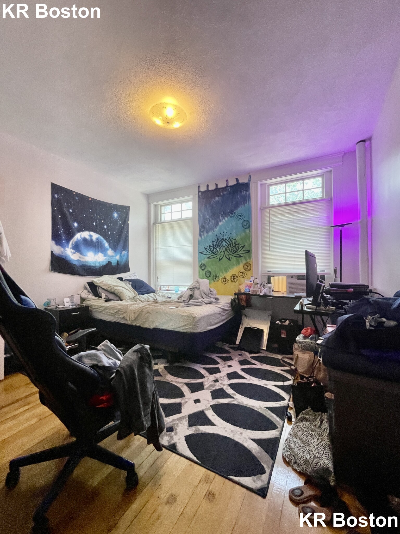 1915 Beacon St, Chestnut Hill