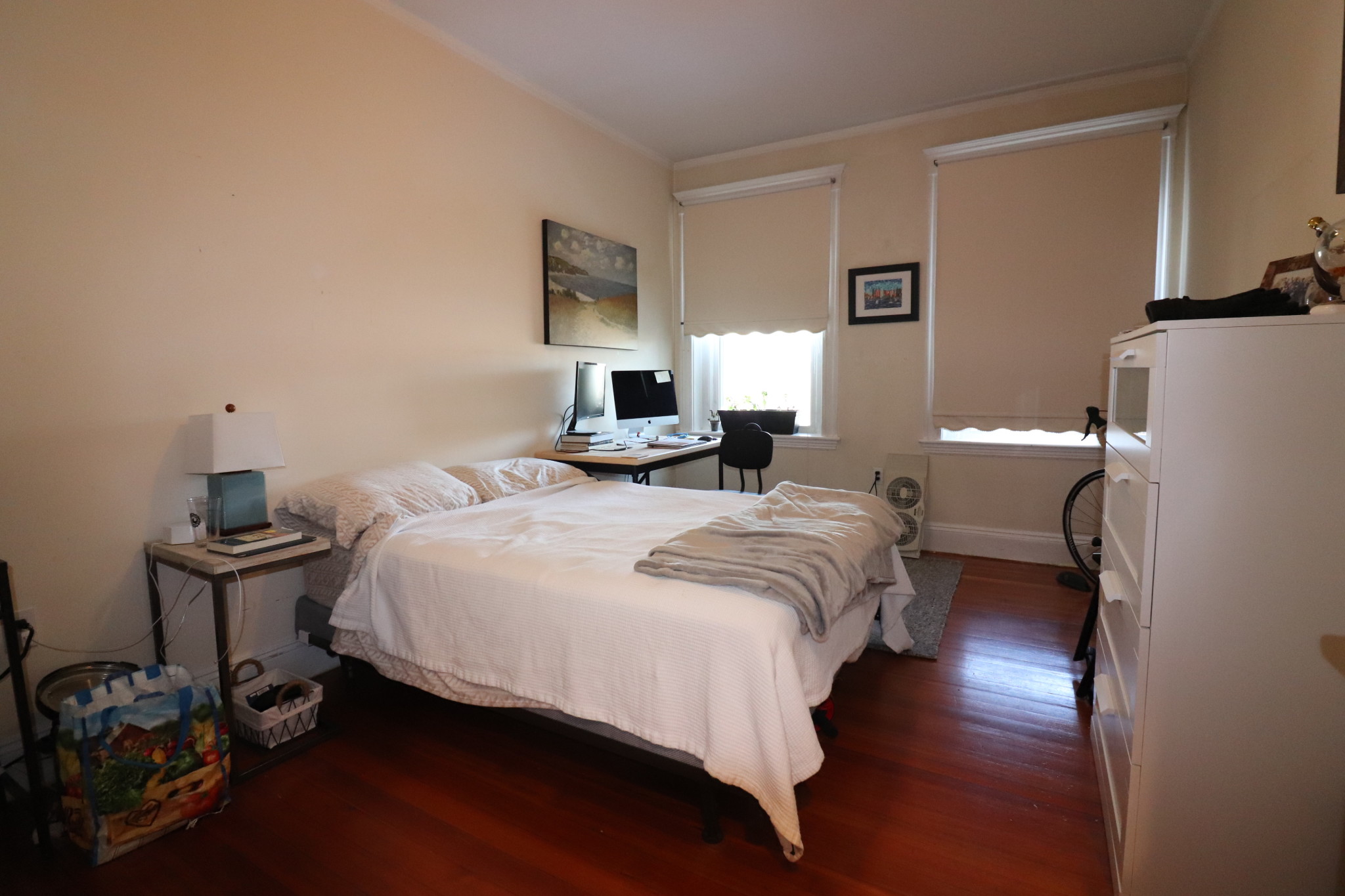 191 Winthrop Rd, Washington Square