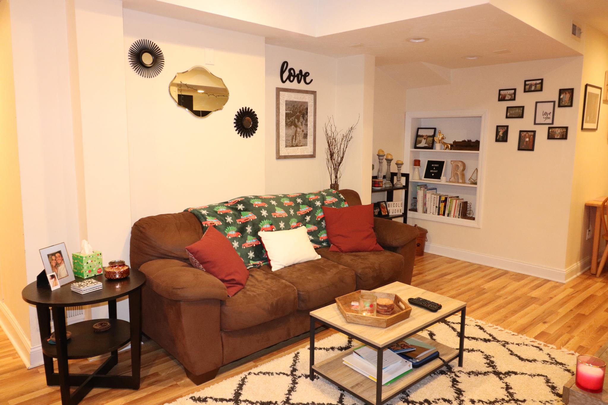 191 Winthrop Rd, Washington Square