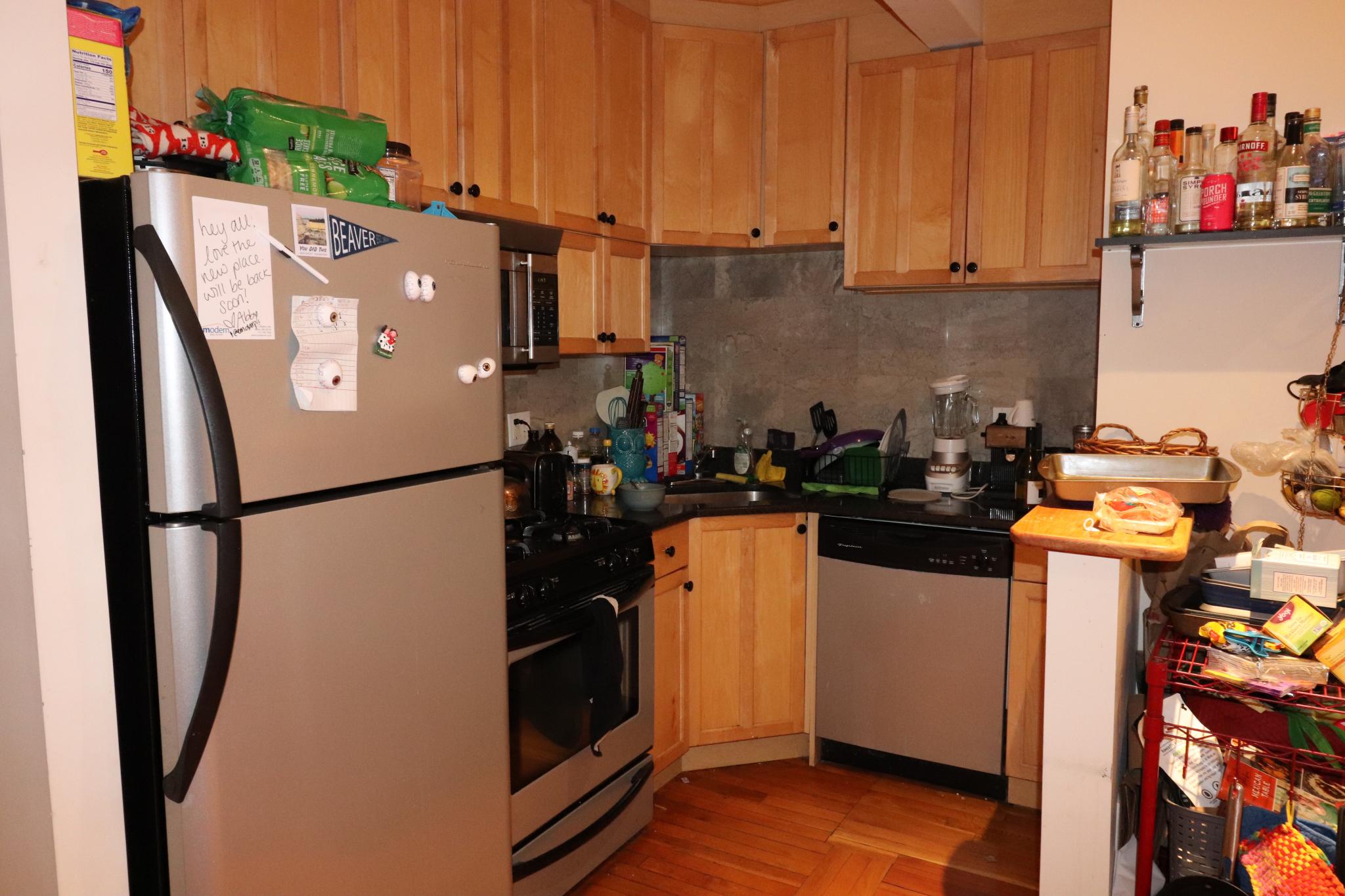 191 Winthrop Rd, Washington Square