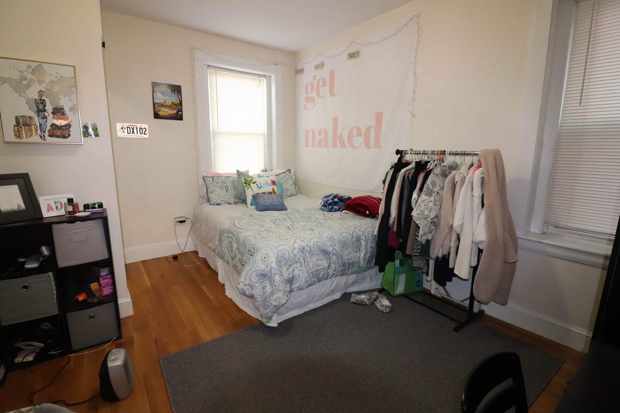 191 Winthrop Rd, Washington Square