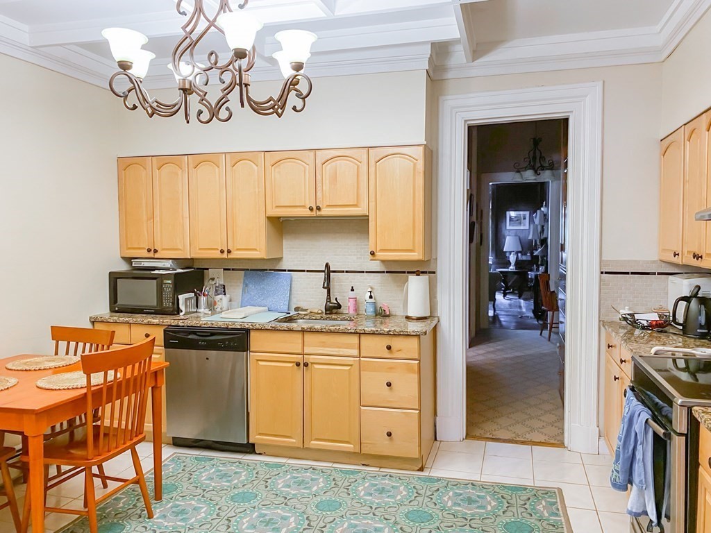 191 Marlborough St, Back Bay