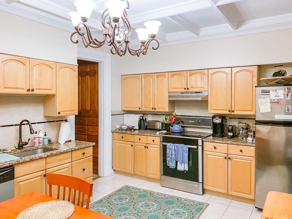 191 Marlborough St, Back Bay