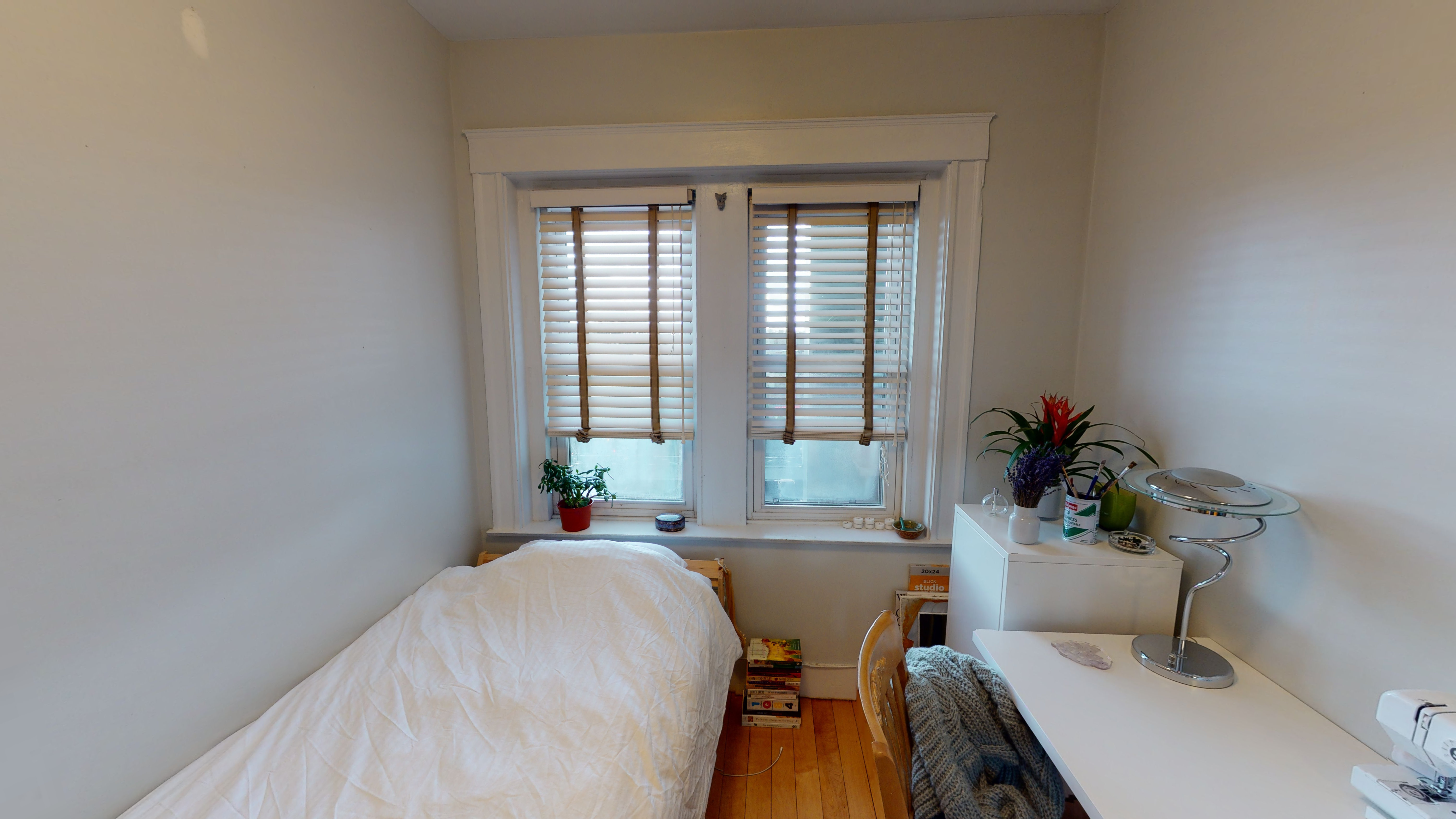 1925 Massachusetts Ave, Porter Square