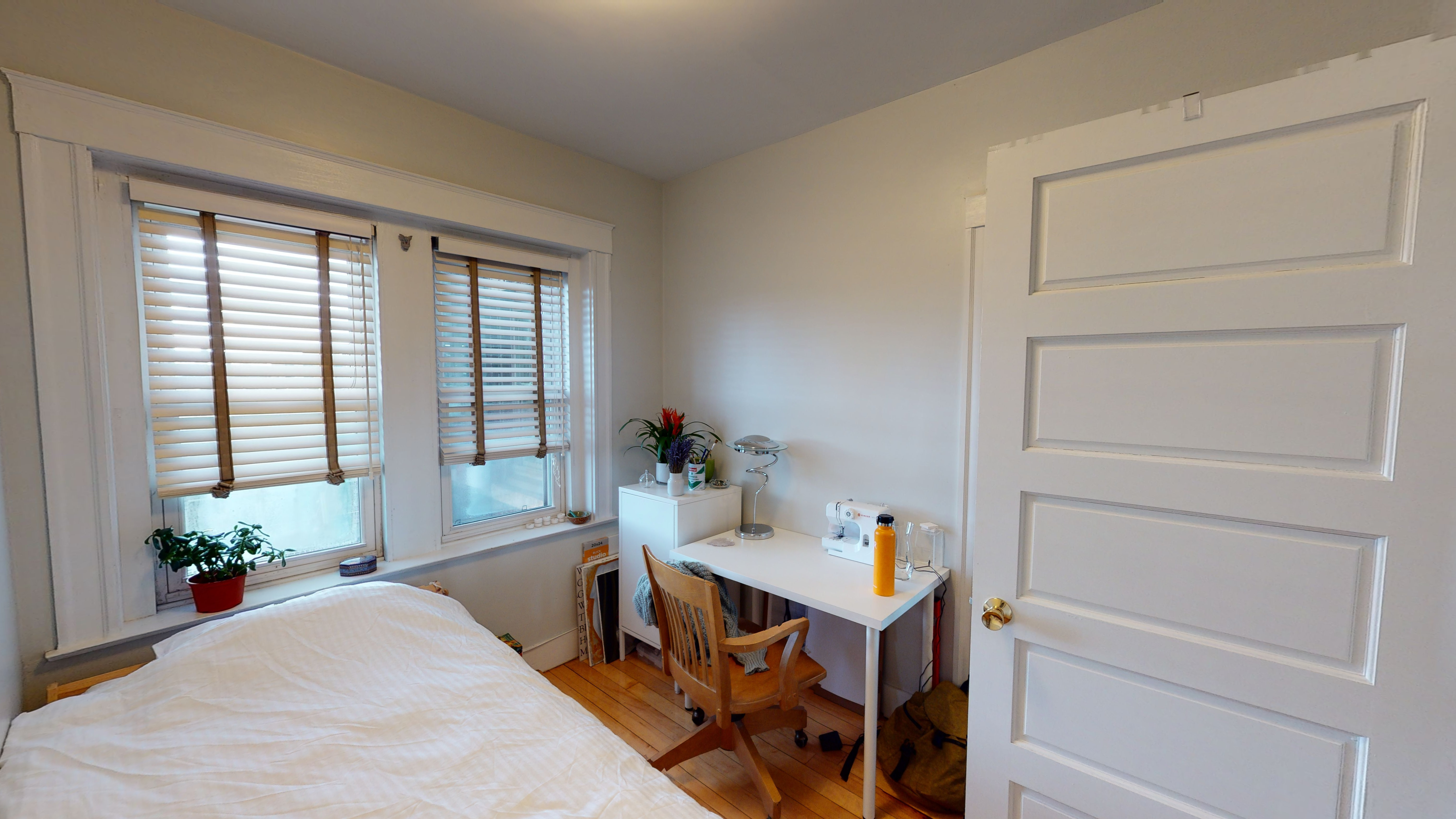 1925 Massachusetts Ave, Porter Square