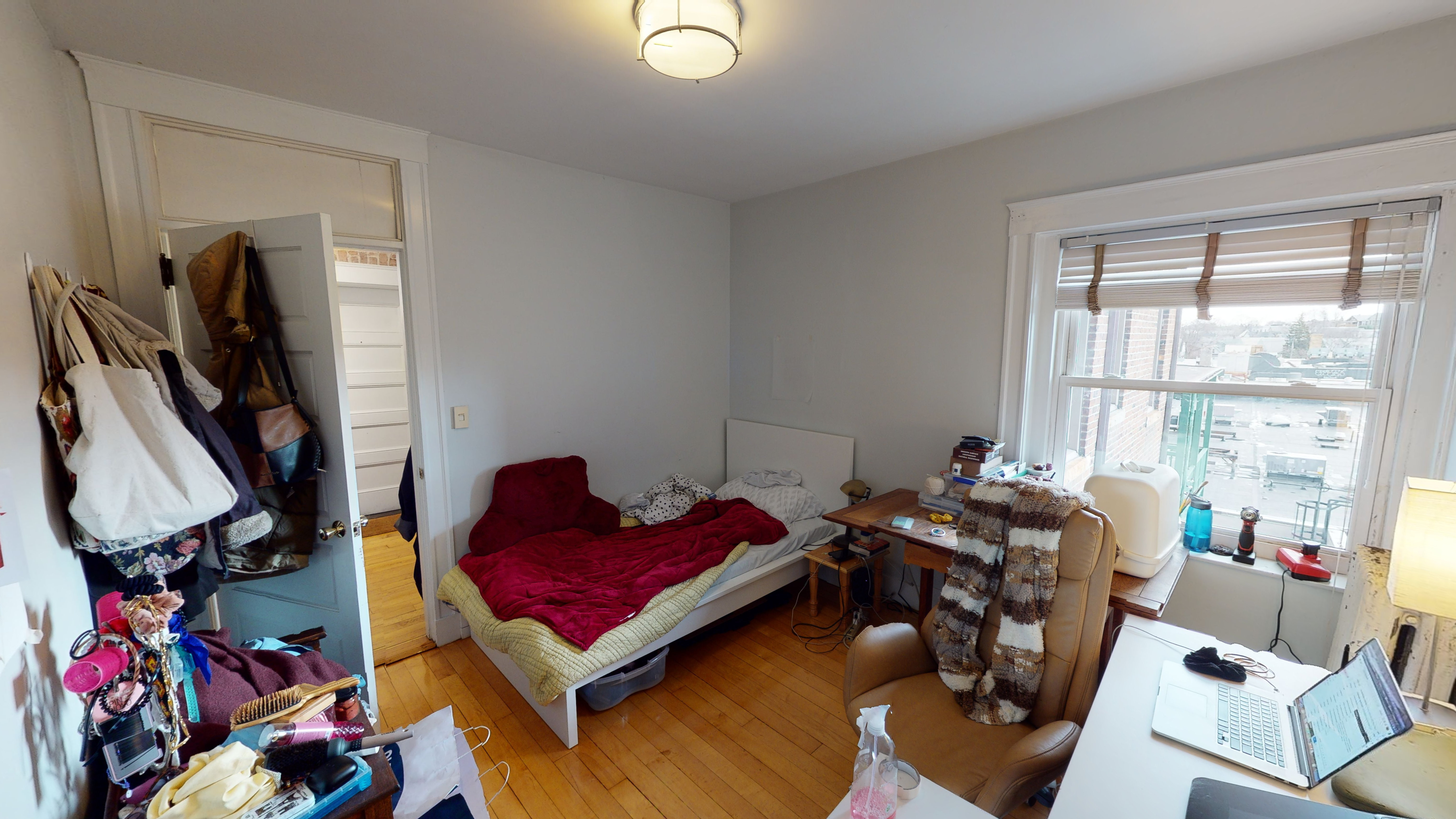 1925 Massachusetts Ave, Porter Square