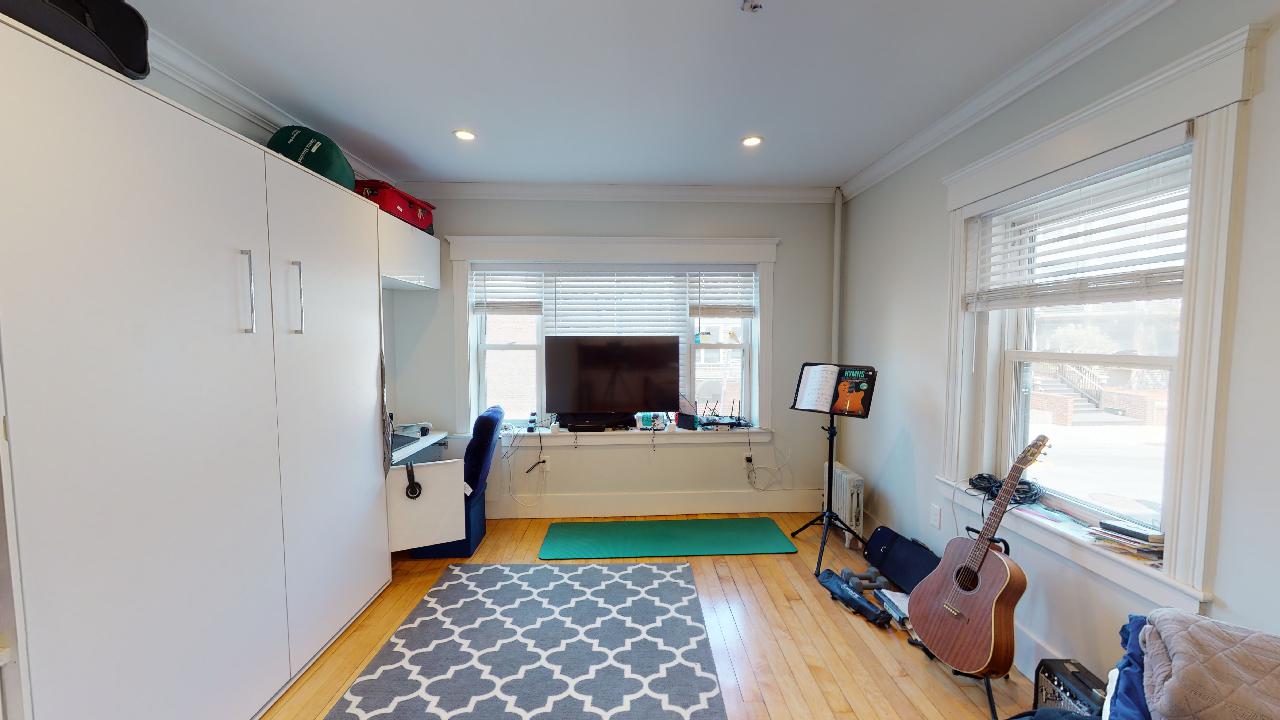 1925 Massachusetts Ave, Porter Square