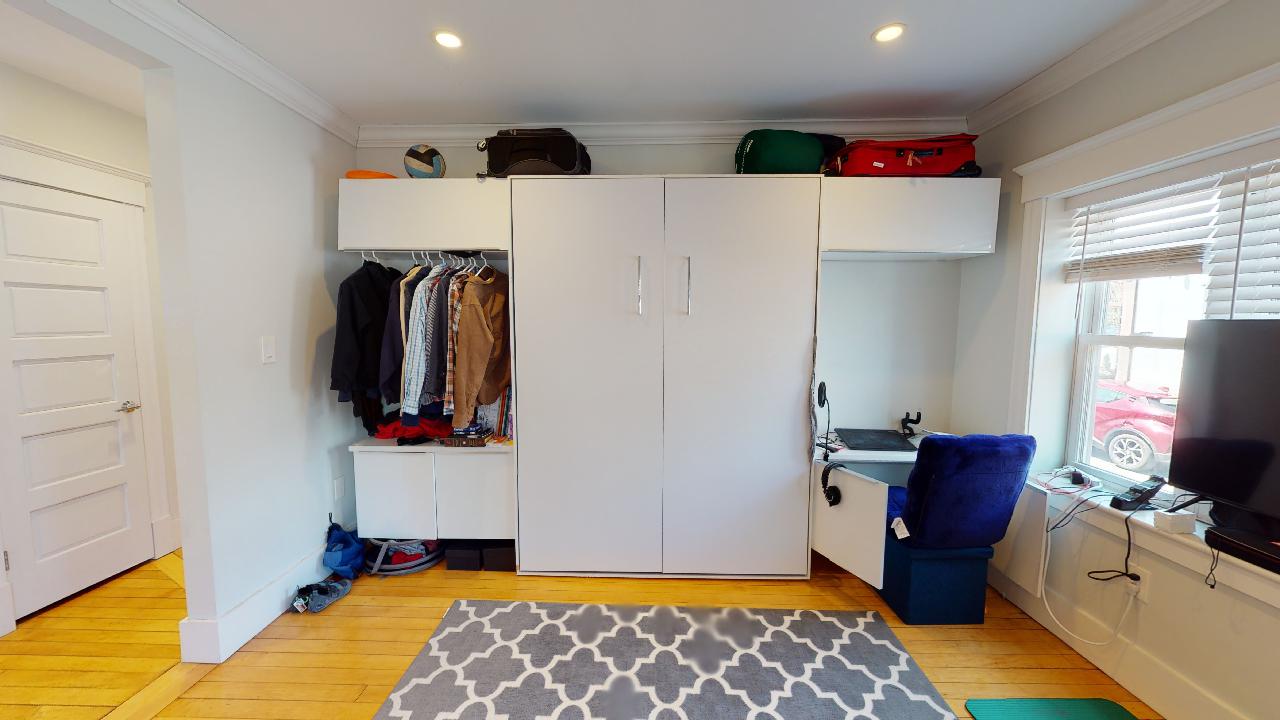 1925 Massachusetts Ave, Porter Square