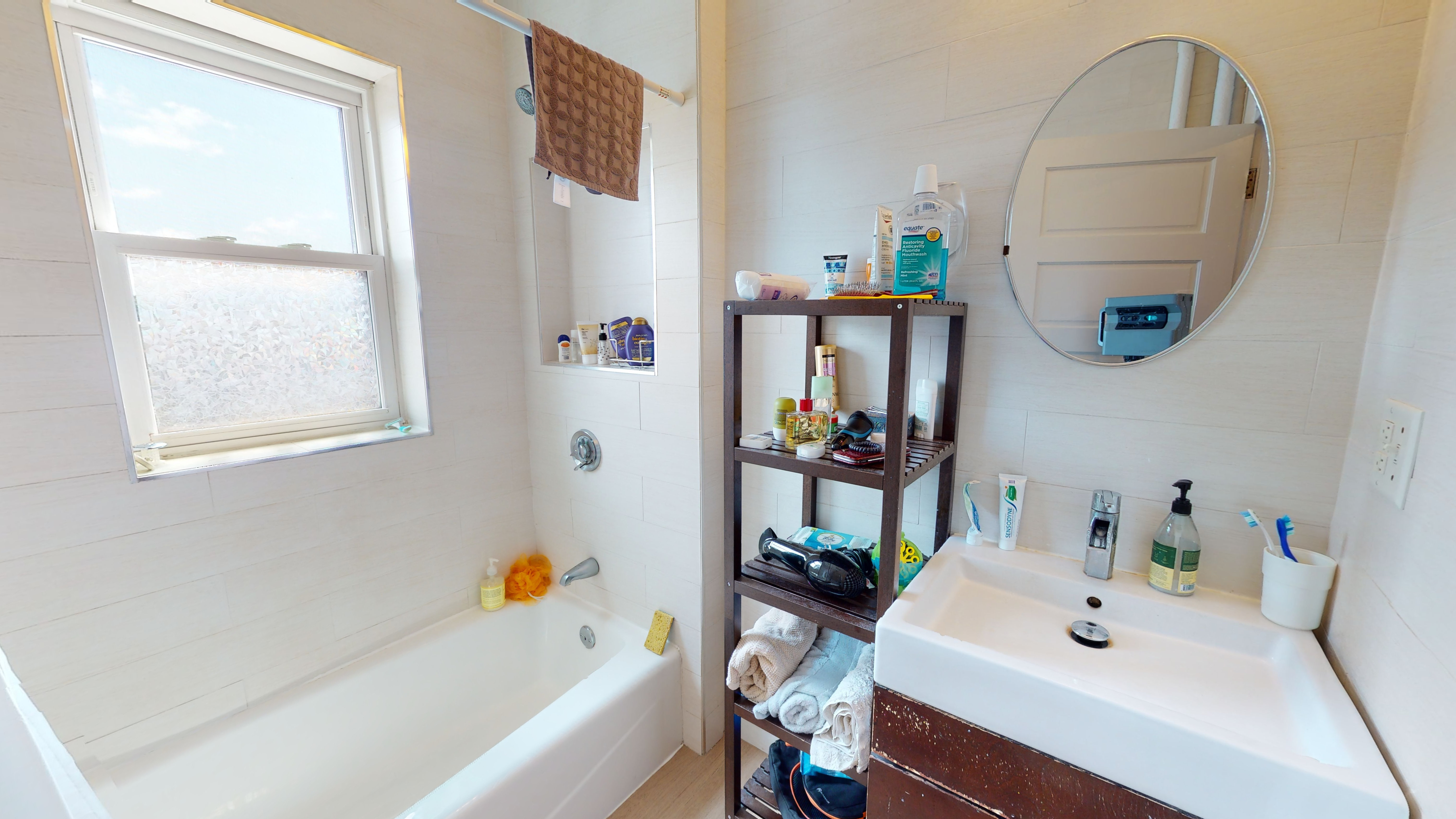 1925 Massachusetts Ave, Porter Square