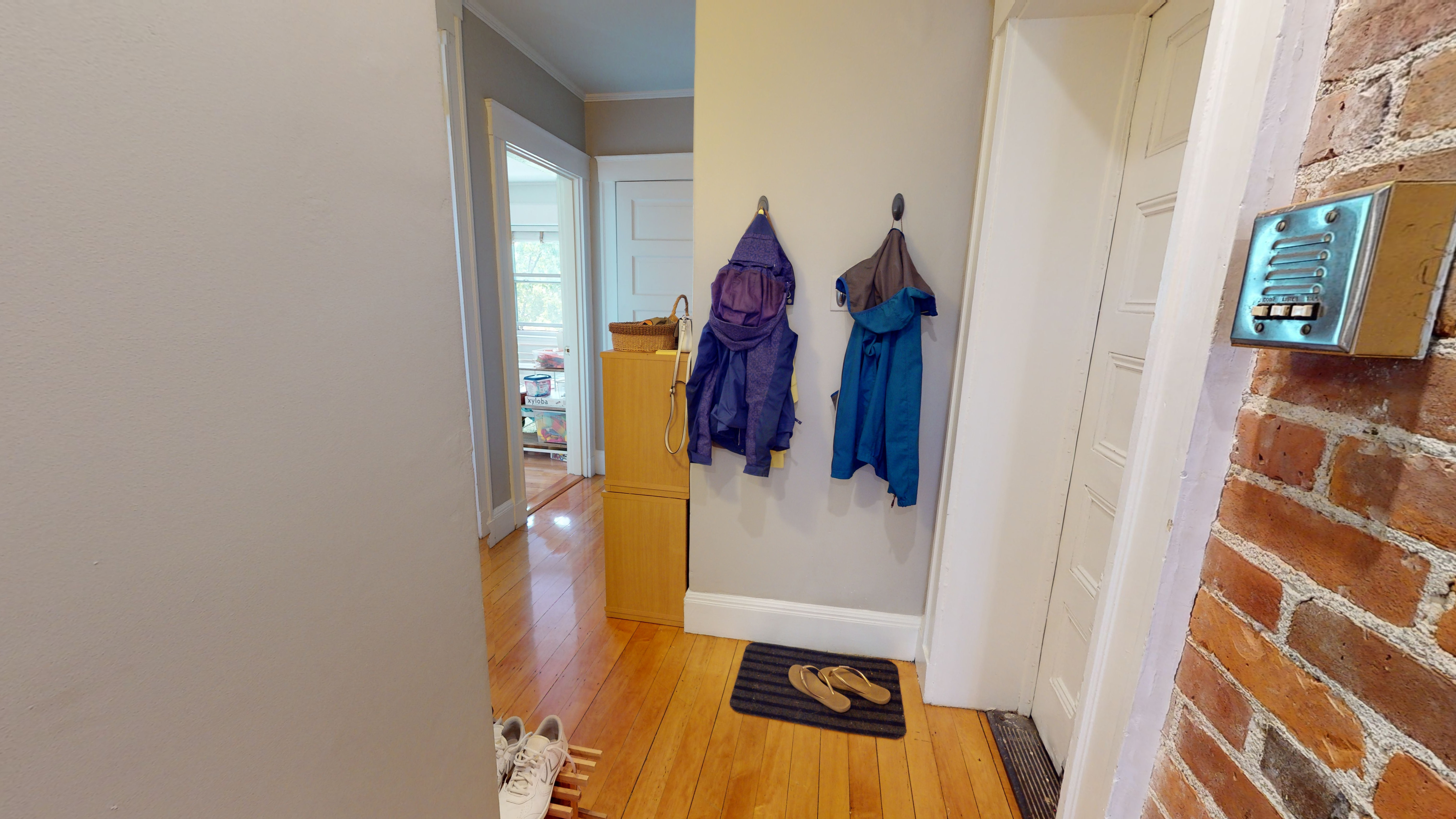 1925 Massachusetts Ave, Porter Square