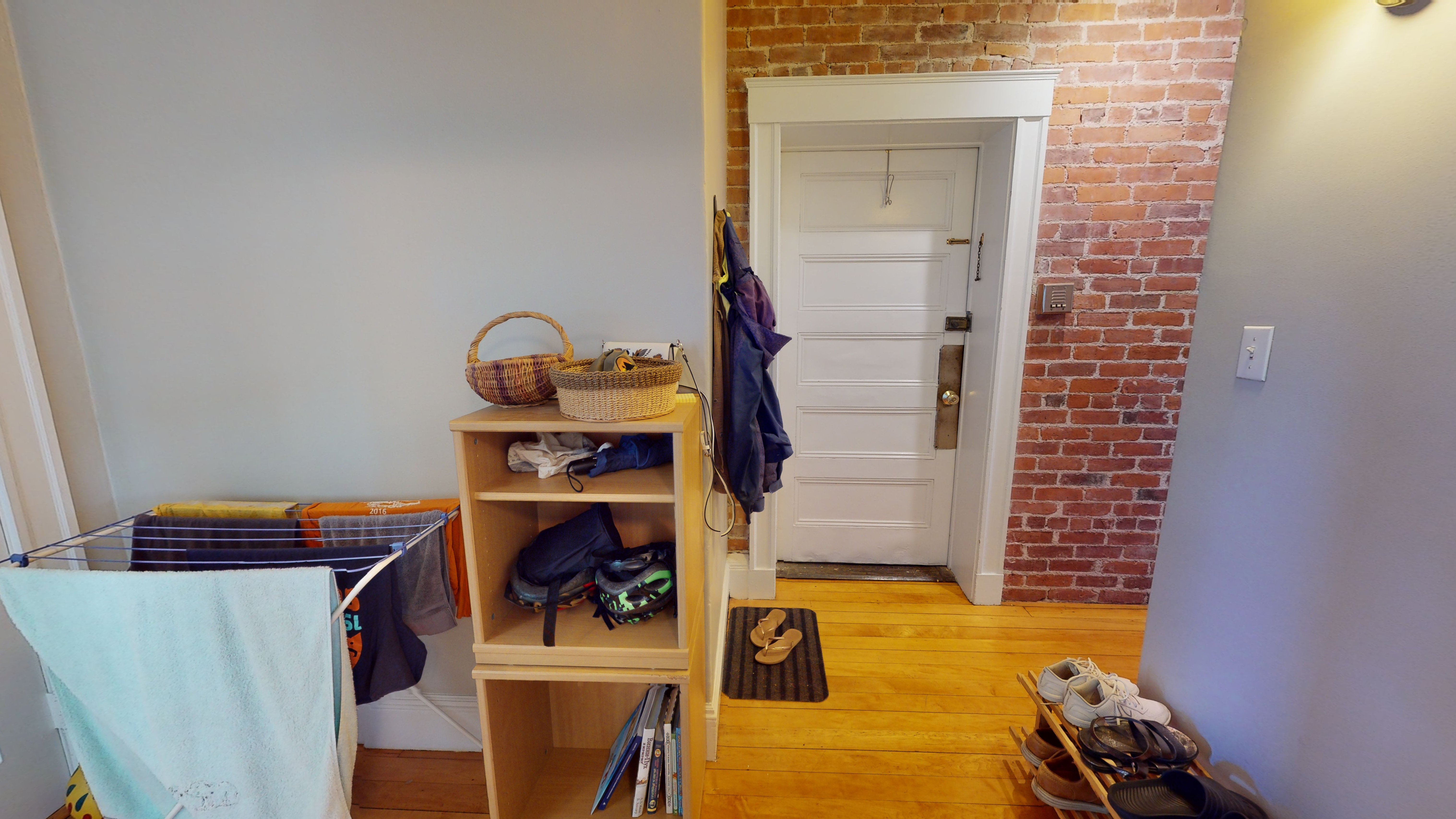 1925 Massachusetts Ave, Porter Square