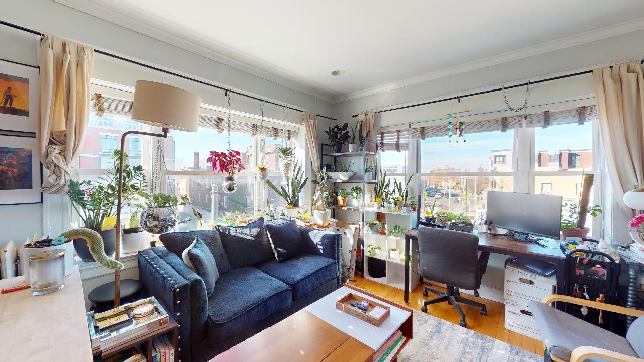 1925 Massachusetts Ave, Porter Square