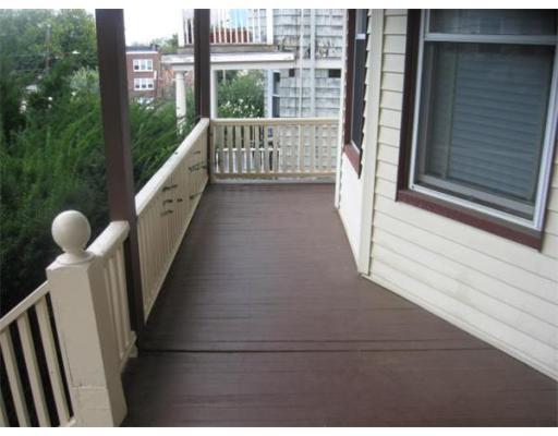 1 Woodstock Ave, Brighton