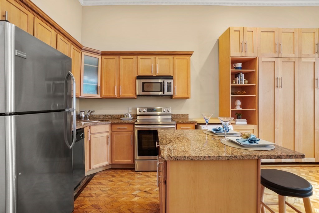 195 Beacon St, Back Bay