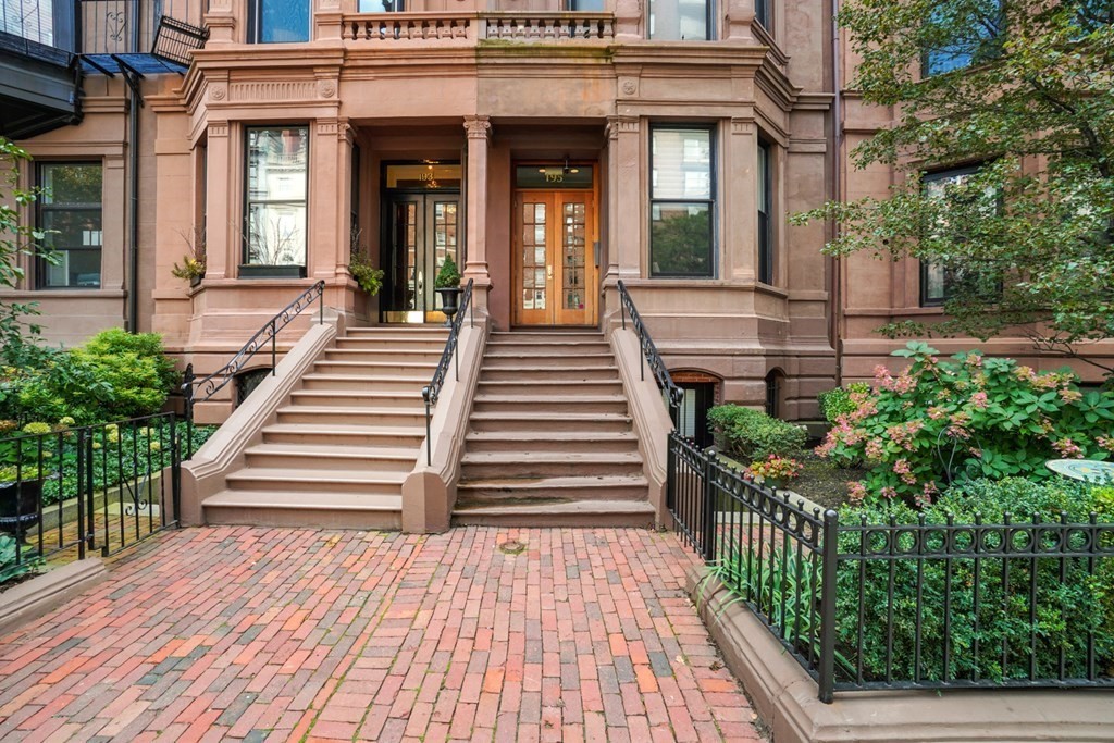 195 Beacon St, Back Bay