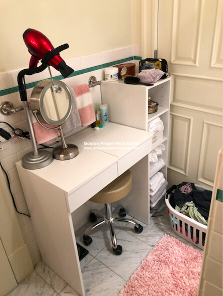 195 Commonwealth Ave, Back Bay