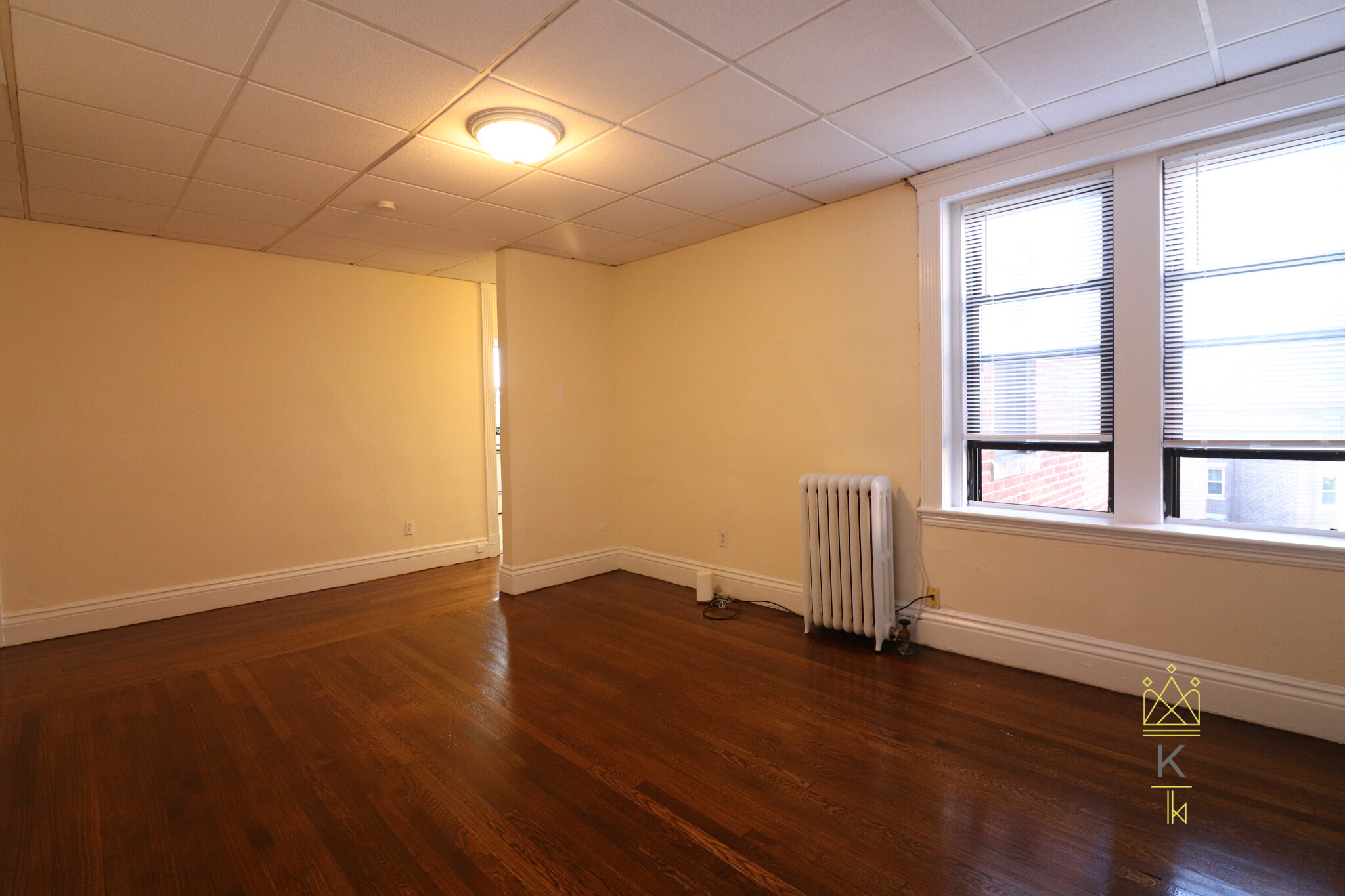 1961 Commonwealth Ave, Brighton