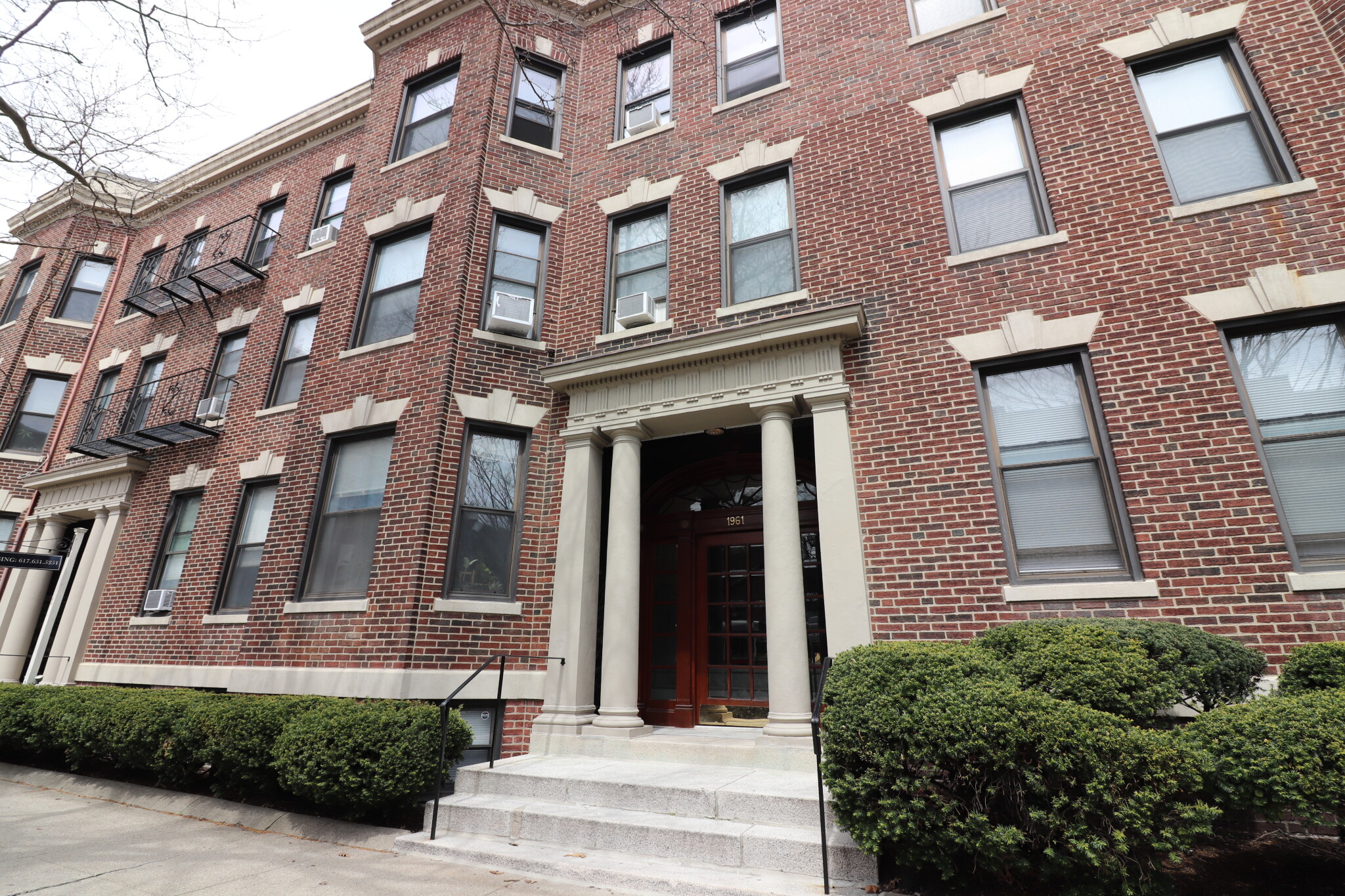 1961 Commonwealth Ave, Allston