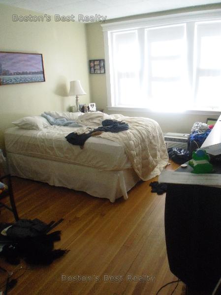 11 Englewood Ave, Coolidge Corner