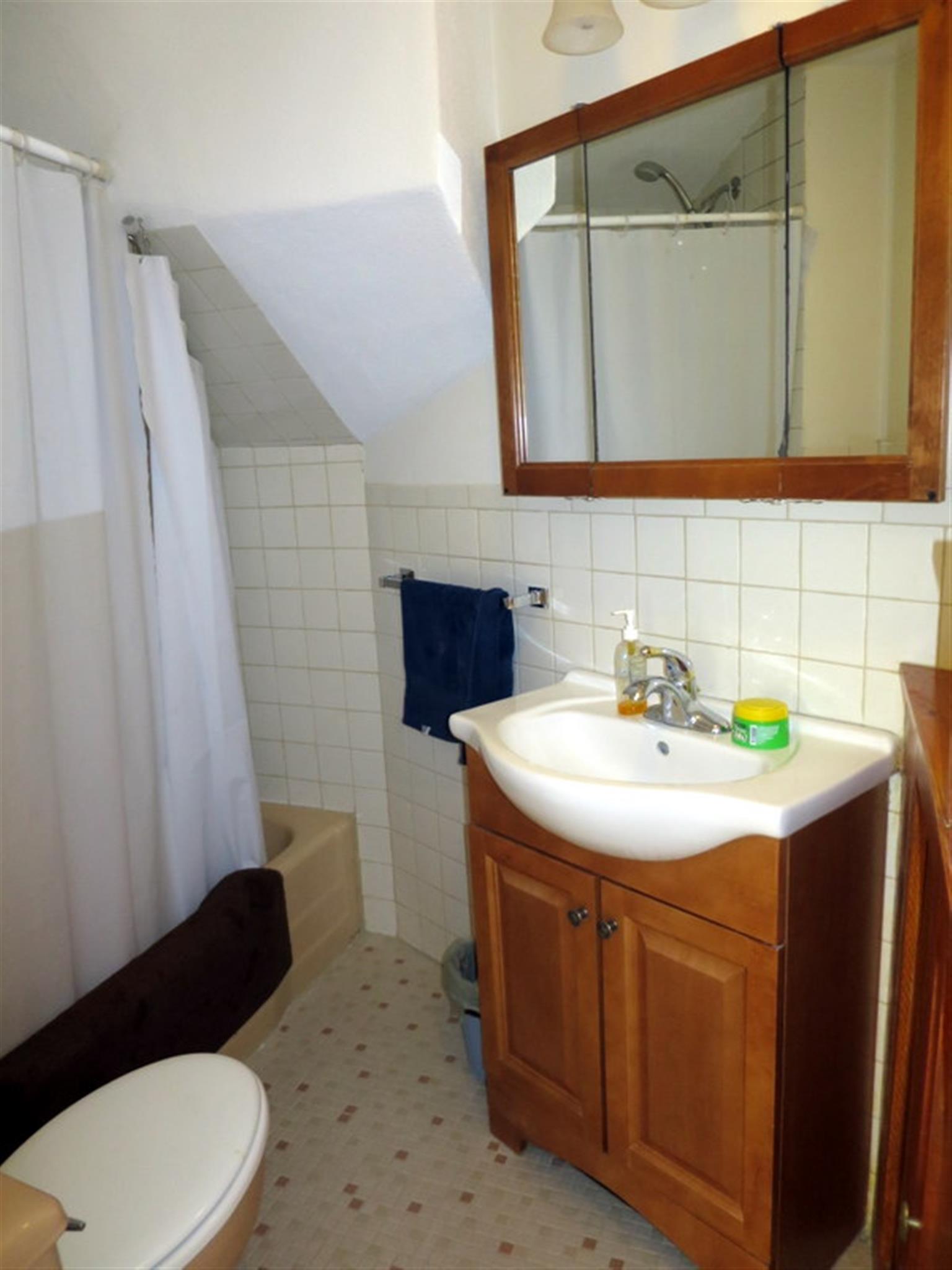 18 Thorpe St, Union Square