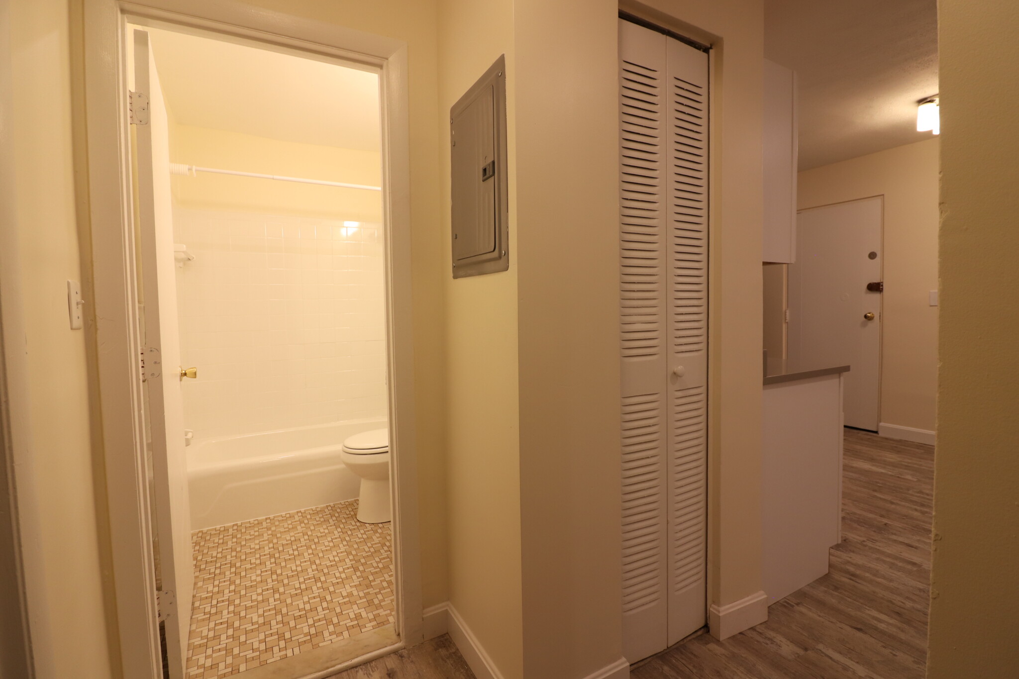 197 Calumet St, Mission Hill