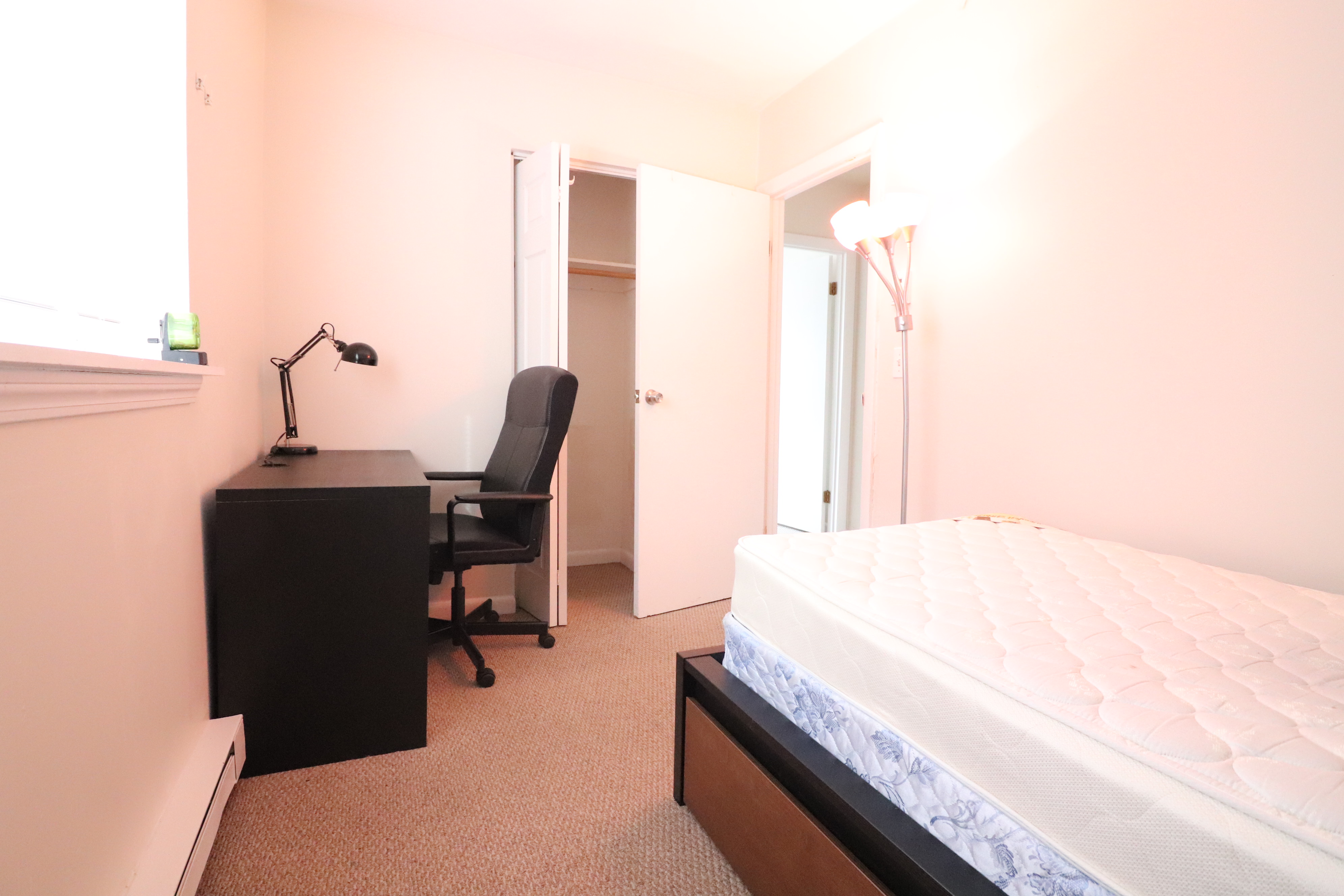 197 Calumet St, Mission Hill